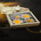 Download - Quadratische Box für vier kleine Faltlichter / Yvonne Ludwig